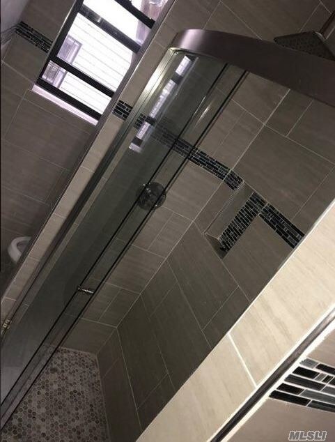 Foto del edificio - 645 MacDonough St