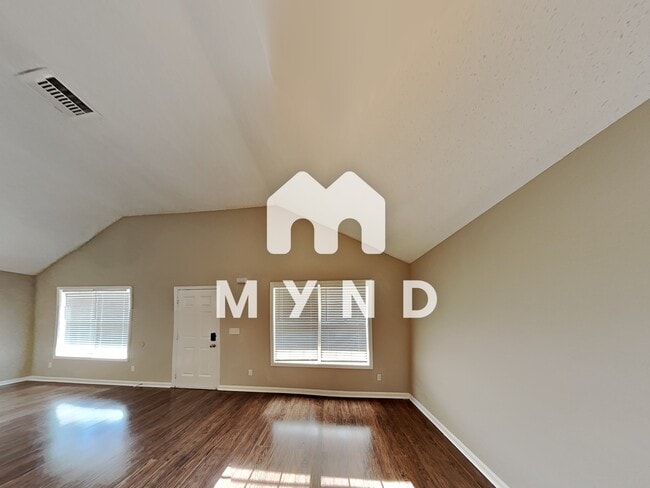 Building Photo - 3940 Cypress Pointe Dr