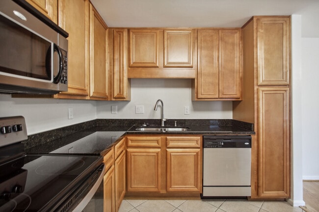 Foto del edificio - 1468 Briarwood Rd NE