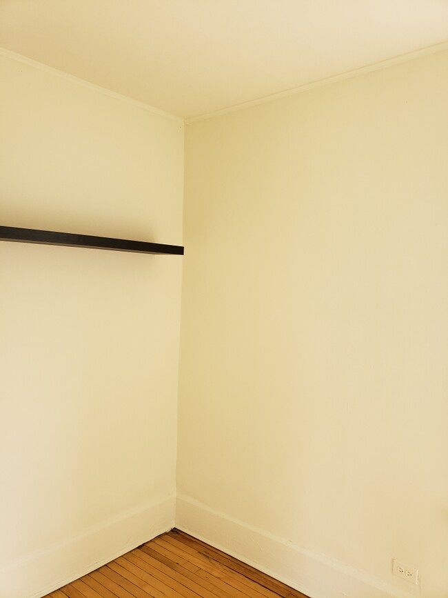 Foto del edificio - 1314 W 19th St