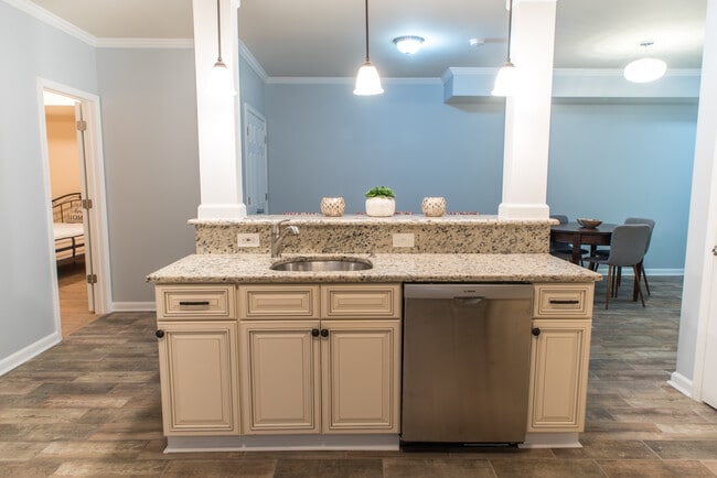 Building Photo - 9886 Gold Dust Ct