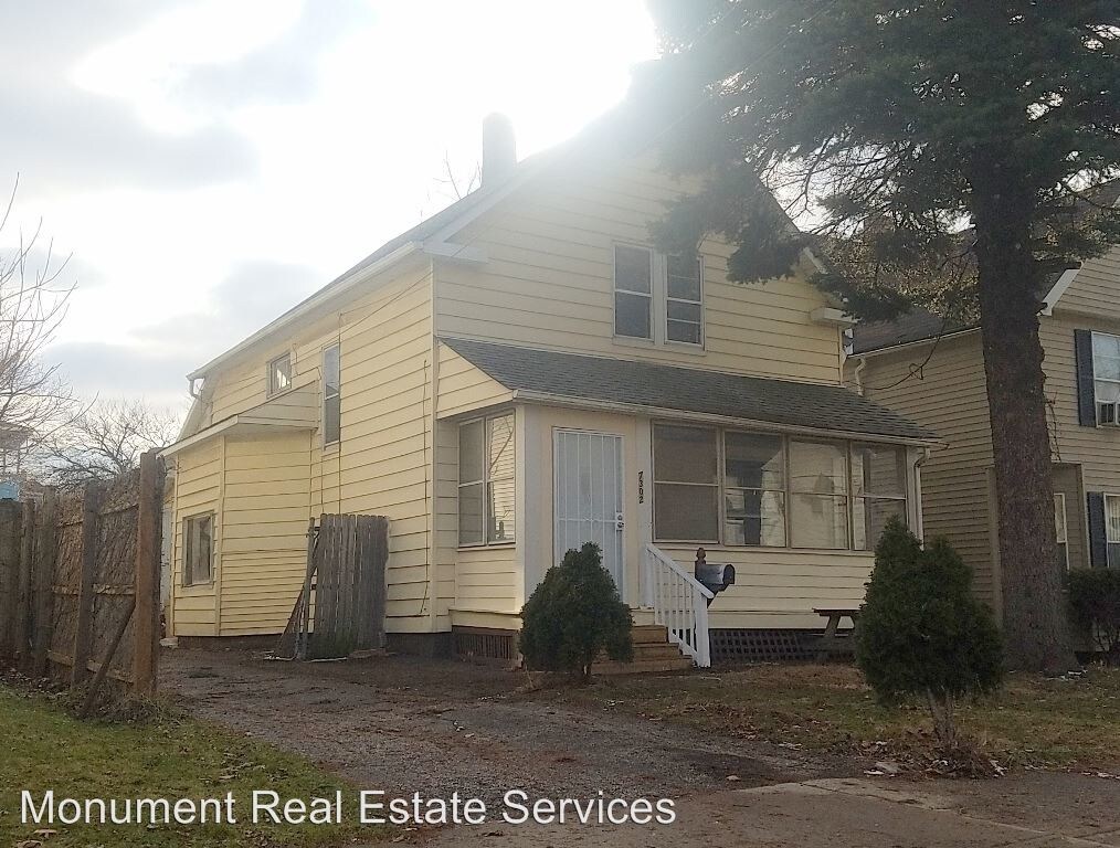 Primary Photo - 7302 Clement Ave