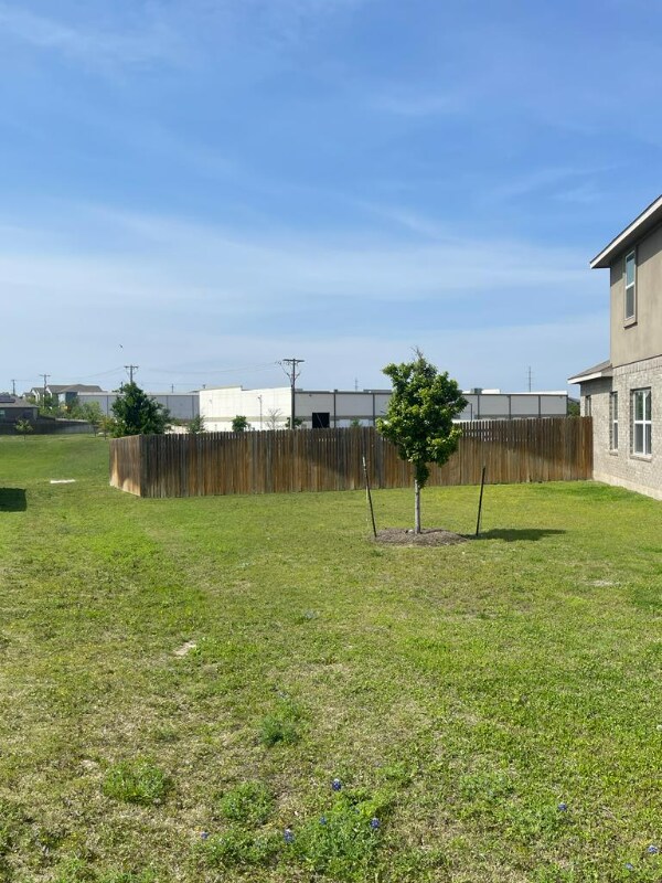 Foto del edificio - 2036 Birkby Ct