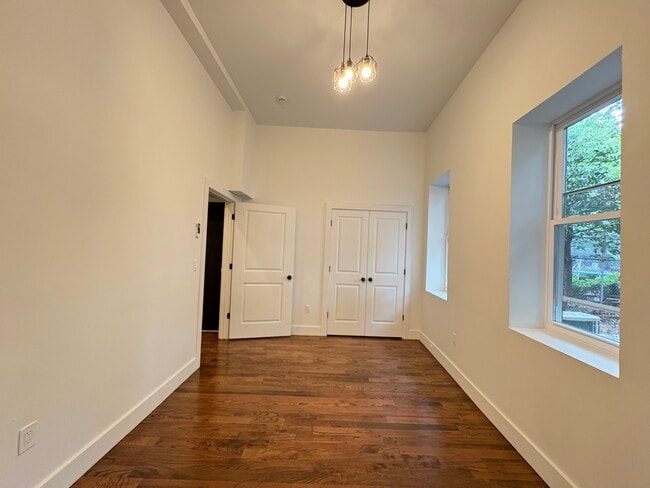 Building Photo - 48 Bergen Ave