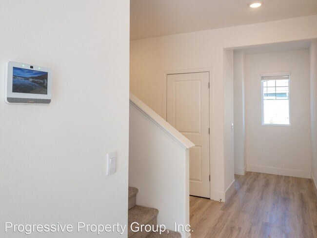 Foto del edificio - 4 br, 3 bath House - 6086 Oxford Place