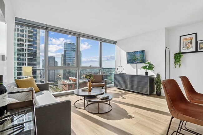Sala de estar de Wolf Point West - Wolf Point West