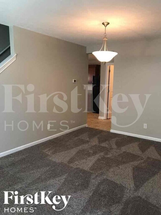 Foto del edificio - 7934 Liberty School Ln