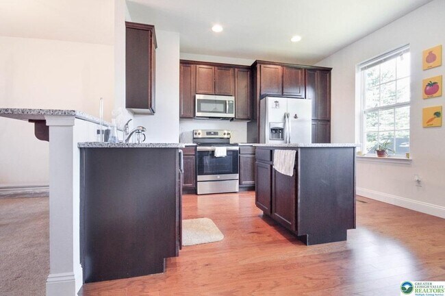 Foto del edificio - 304 Stonewood Ln