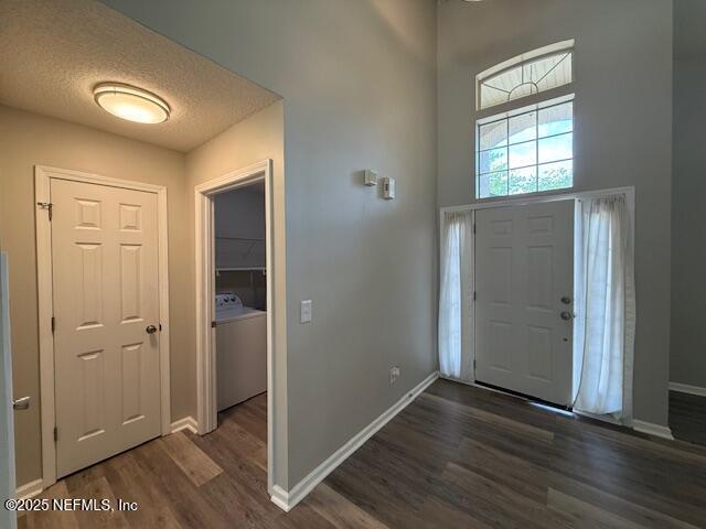 Building Photo - 830 LILAC S Loop
