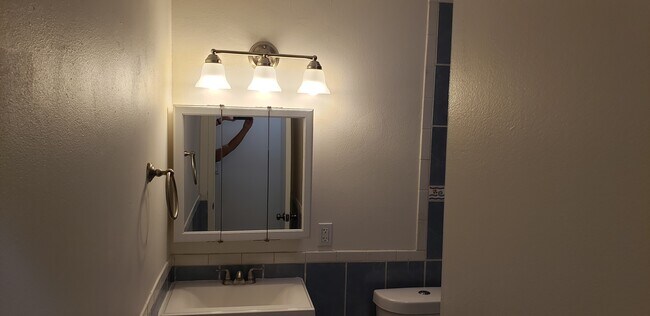 Bathroom - 329 Tourmaline Ct