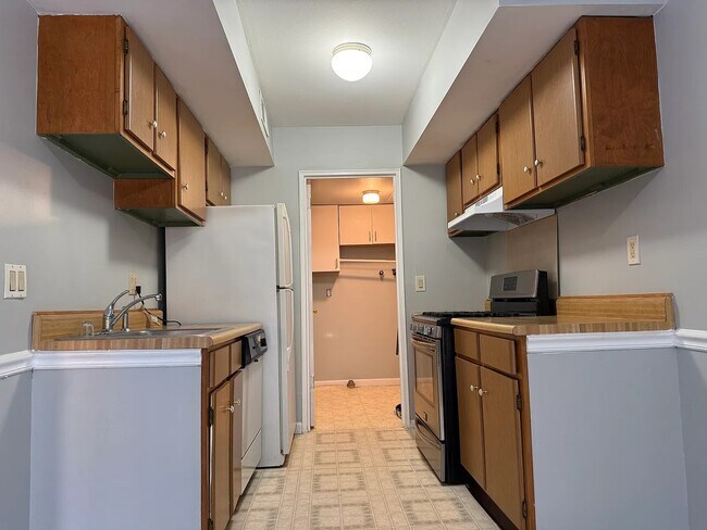 Foto del edificio - 431 Brandywine Ct