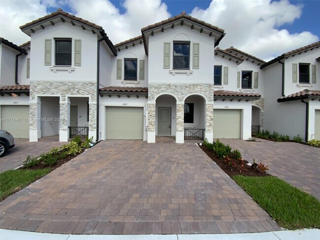 Building Photo - 11919 SW 246 Terrace