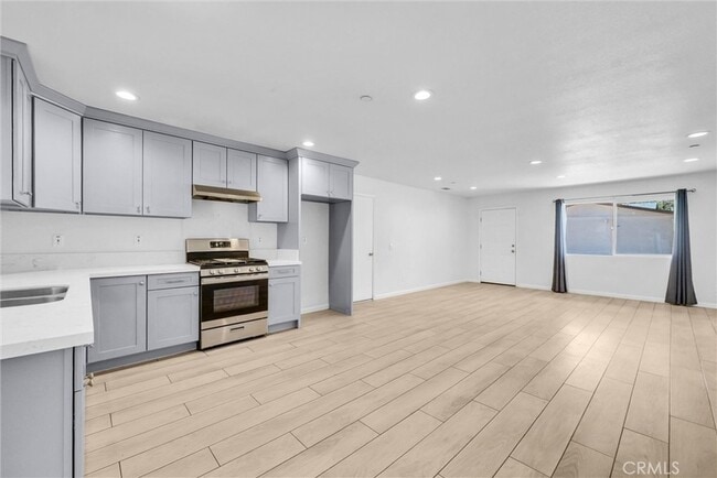 Photo - 9321 Sage Ave Townhome