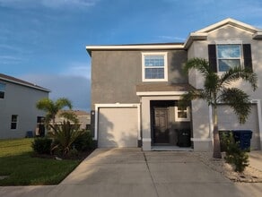 Building Photo - 8833 Milestone Dr