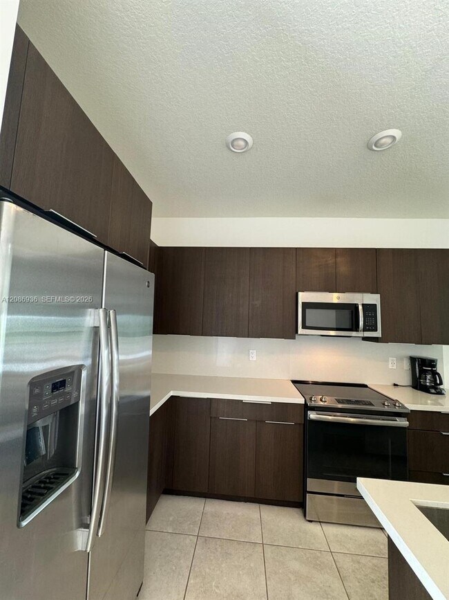 Foto del edificio - 4725 NW 85th Ave