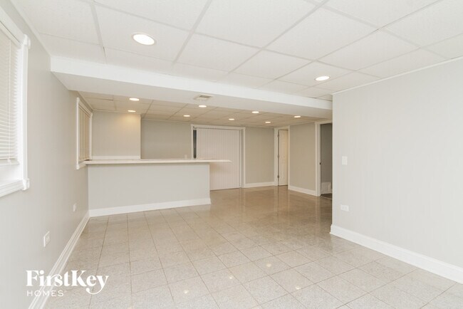 Foto del edificio - 0S459 East Street