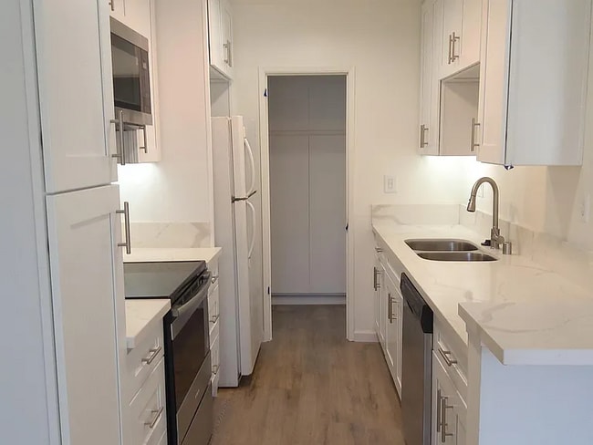 Foto del edificio - 12928 Moorpark St