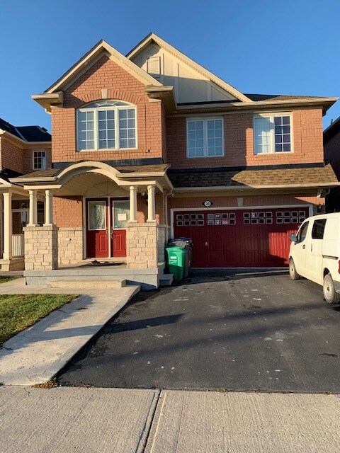 Photo du bâtiment - 38 Bottomwood St