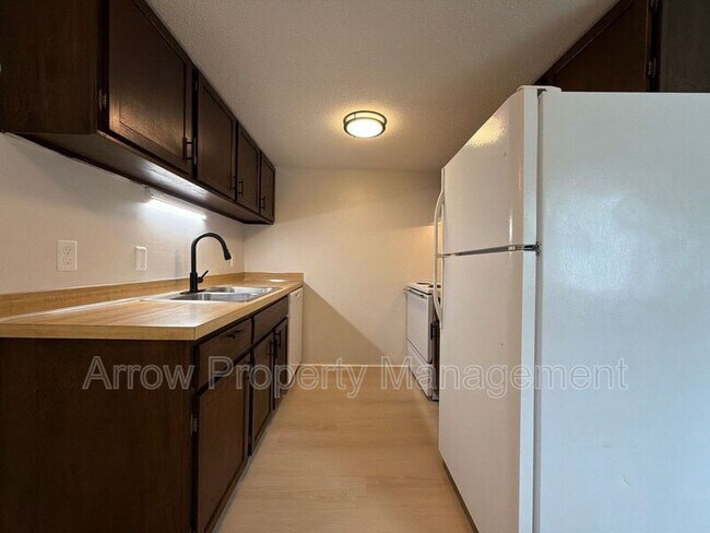 Foto del edificio - 3619 N 60th St