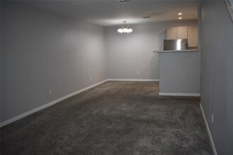 Building Photo - 9519 Pagewood Ln