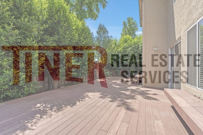 Building Photo - Gorgeous 3 Bedroom Rocklin Pet Friendly Home