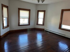 Building Photo - 64 Crapo St
