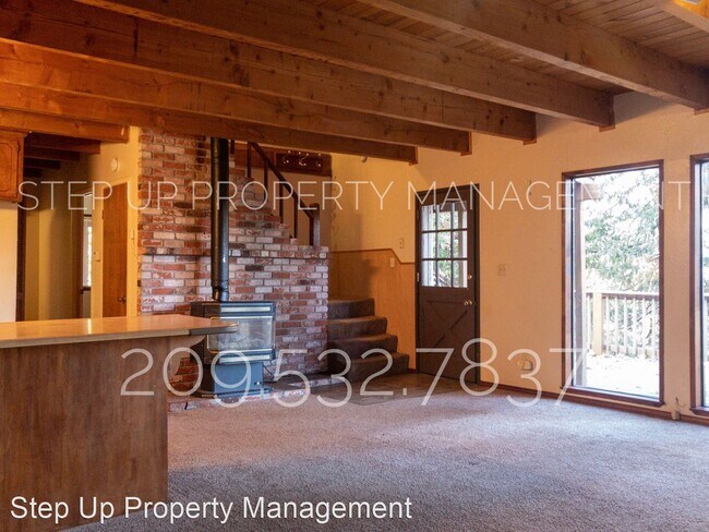 Building Photo - 3 br, 2 bath House - 22845 Hitching Post