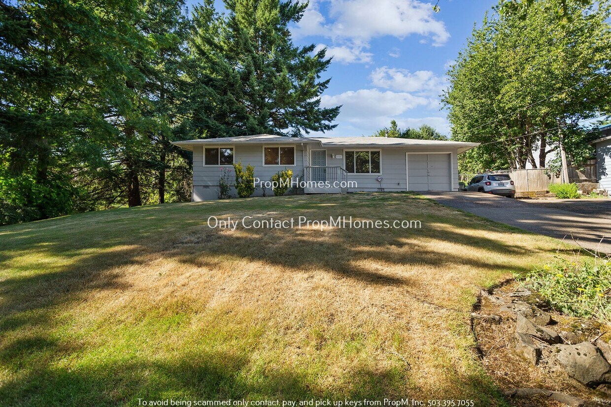 Two-Bedroom Ranch-Style Home in Bonny Slope! - Two-Bedroom Ranch-Style Home in Bonny Slope!