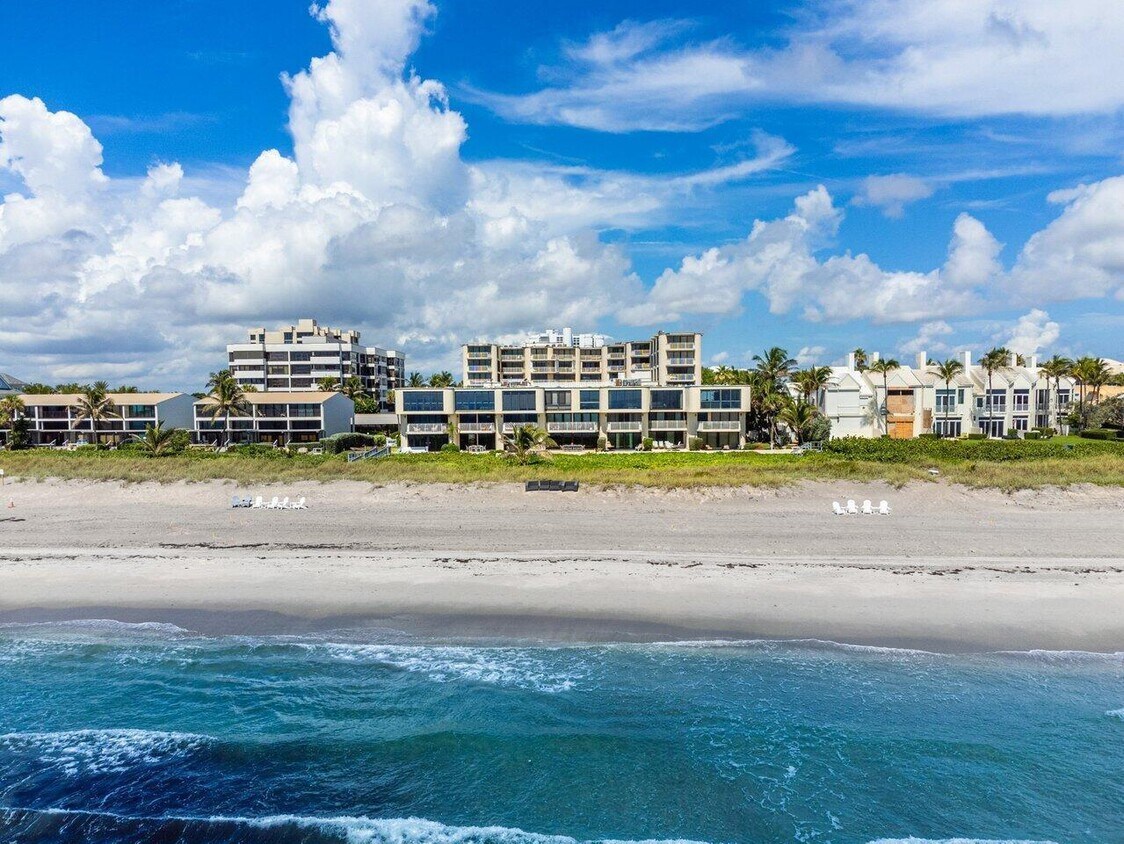 2155 S Ocean Blvd Unit 7, Delray Beach, FL 33483 Condo for Rent in