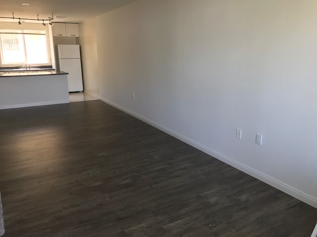 Living Room - 5842 Waring Ave