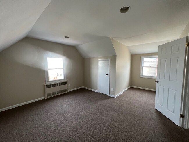 Foto del edificio - 452 Beach 125th St