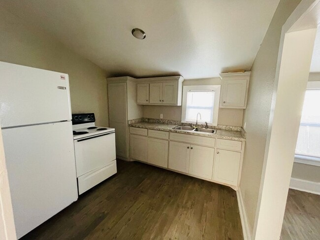 Foto del edificio - 805 W 3rd St