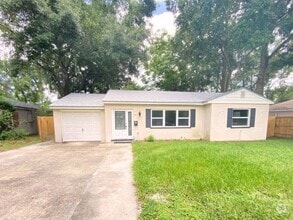 Building Photo - 311 Altaloma Ave
