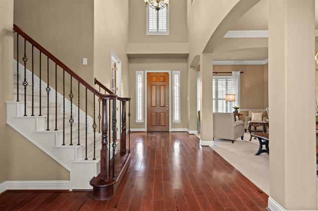 Building Photo - 6032 Sterling Dr