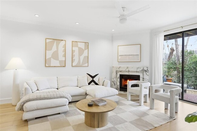 Foto del edificio - 1501 Barton Springs Rd