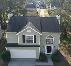 Building Photo - 4915 Lakebrooke Run