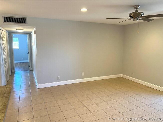 Foto del edificio - 2840 NE 14th St
