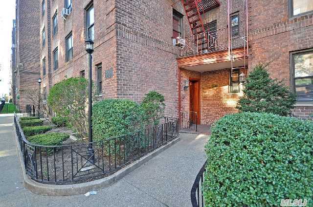 Primary Photo - 3440 78th St