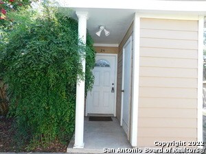 Foto del edificio - 7322 Oak Manor Dr