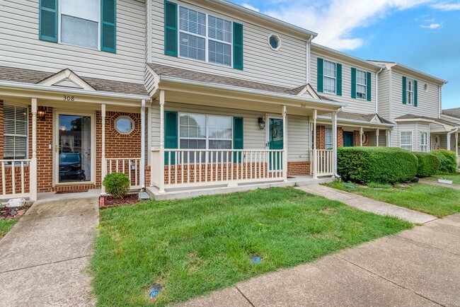 Building Photo - Townhouse, 2 bedroom, 2.5 baths in Yorktow...