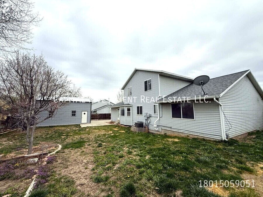 Photo - 4162 West Bonar Bridge Road-