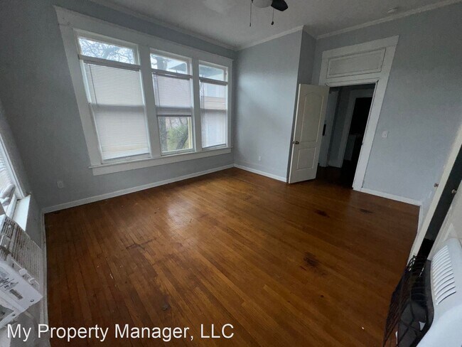 Building Photo - 2 br, 1 bath House - 409 1/2 Egan Street