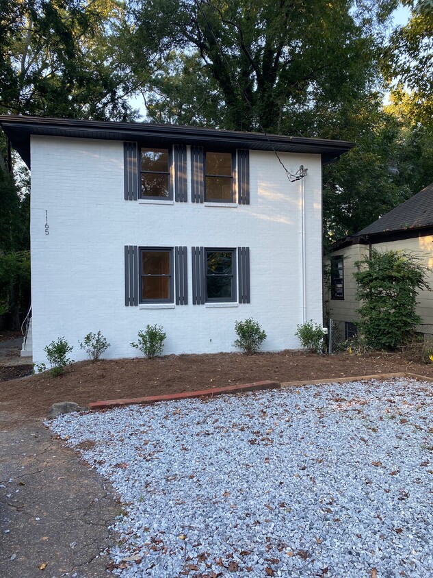 Foto principal - 1165 Eggleston St SW