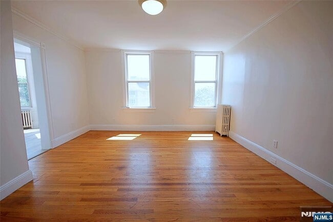 Photo - 154 Undercliff Ave Apartment