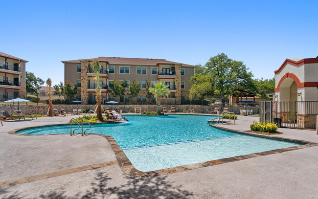 Building Photo - Vetra Boerne