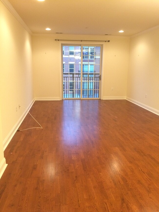 Building Photo - 2420 Grays Ferry Ave