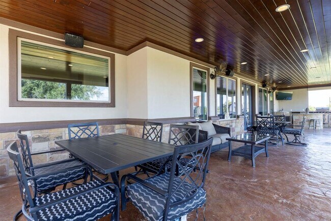 Foto del edificio - 1124 County Rd 301