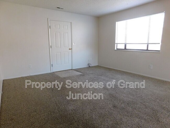 Building Photo - 232 Crawford Ln