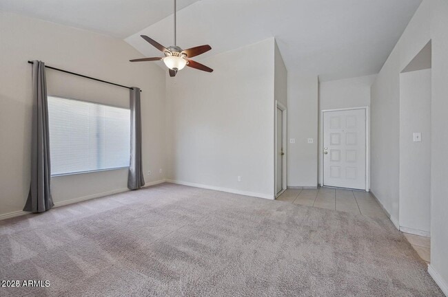 Building Photo - 2906 E Impala Ave