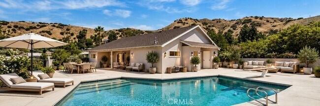 Building Photo - 8471 Vine Valley Dr